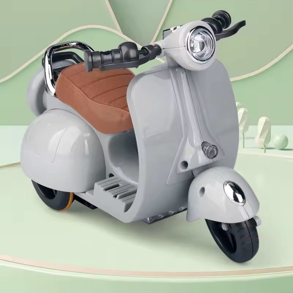 Labubu Accessory Kids Toy Scooter Vespa - Picture 6 of 7